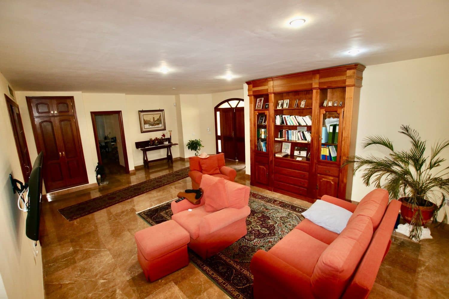 4 bedroom Villa for sale in Santiago del Teide with garage - € 1,400,000 (Ref: 8005621)