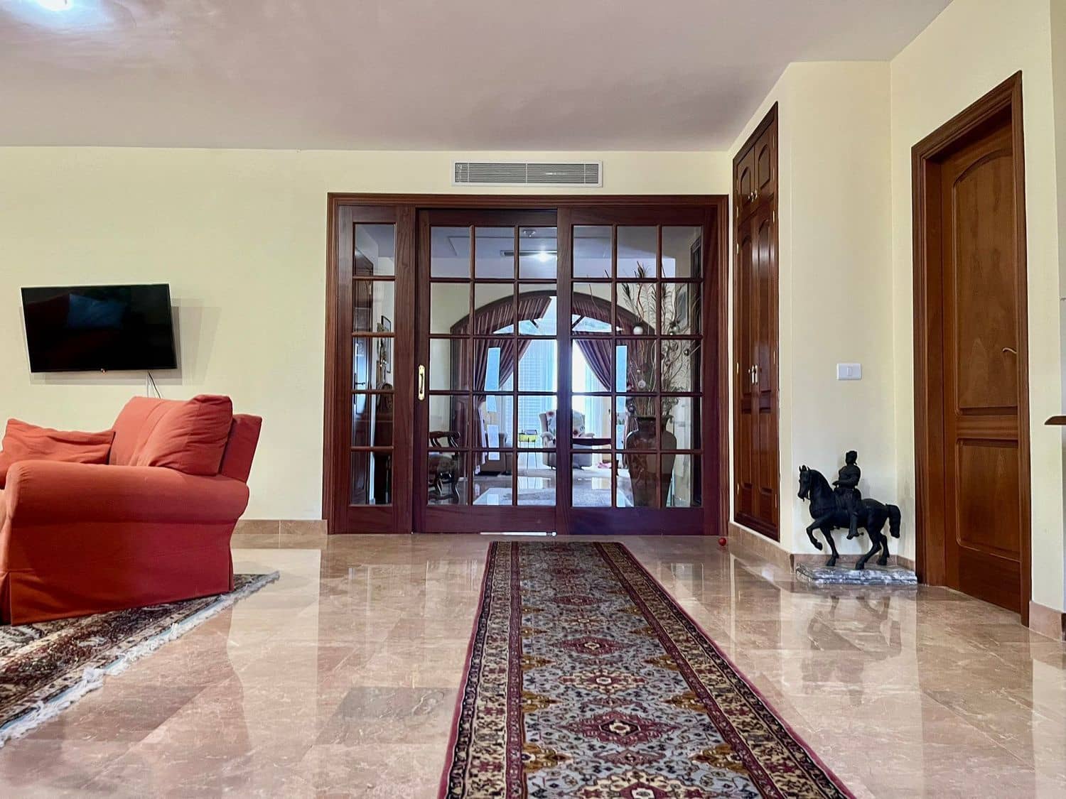 4 bedroom Villa for sale in Santiago del Teide with garage - € 1,400,000 (Ref: 8005621)