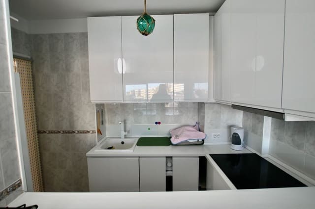 1 sovrum Lägenhet att hyra i Puerto Santiago, Santiago del Teide med garage - 1 100 € (Ref: 8247202)