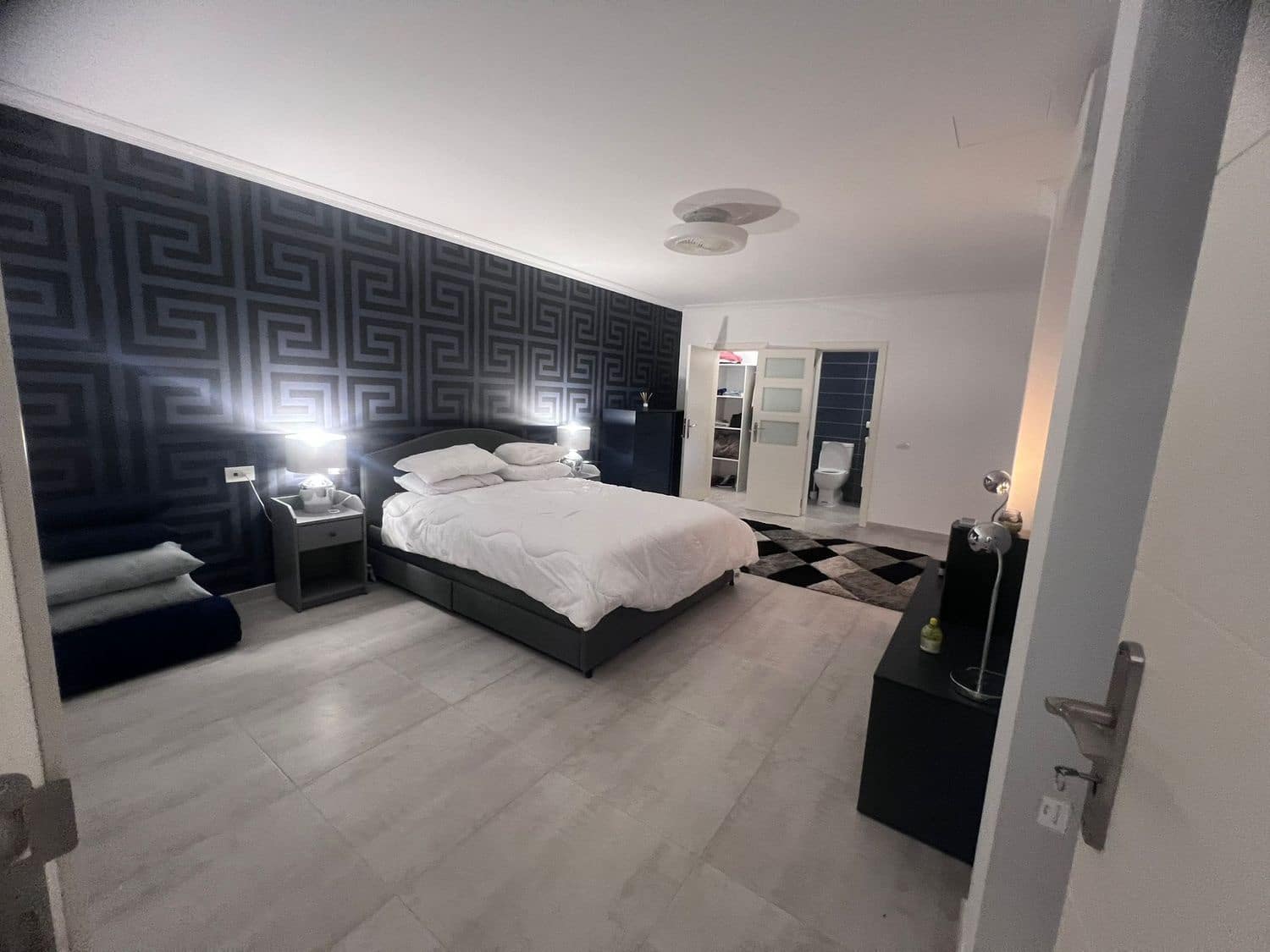 7 soveværelse Villa til salg i Costa Adeje med swimmingpool garage - € 1.800.000 (Ref: 8302514)