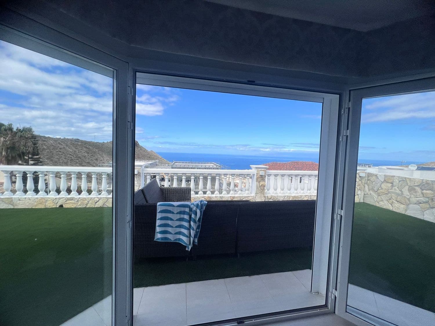 7 soveværelse Villa til salg i Costa Adeje med swimmingpool garage - € 1.800.000 (Ref: 8302514)