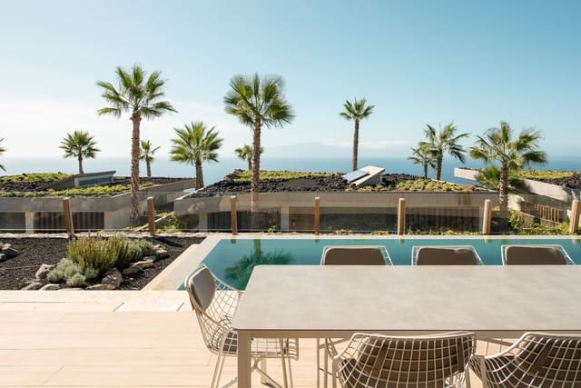 3 soveværelse Villa til salg i Playa San Juan, Guía de Isora med swimmingpool garage - € 2.225.000 (Ref: 8308918)