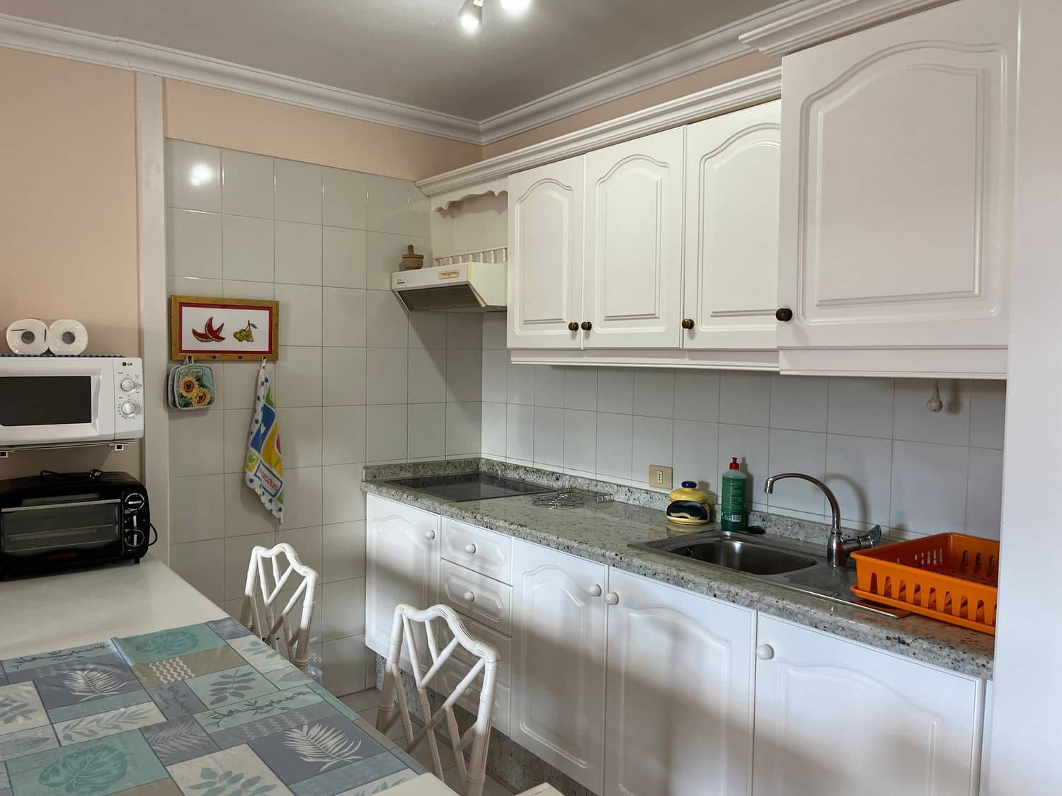 1 quarto Apartamento para arrendar em Puerto Santiago com piscina garagem - 1 000 € (Ref: 8459360)