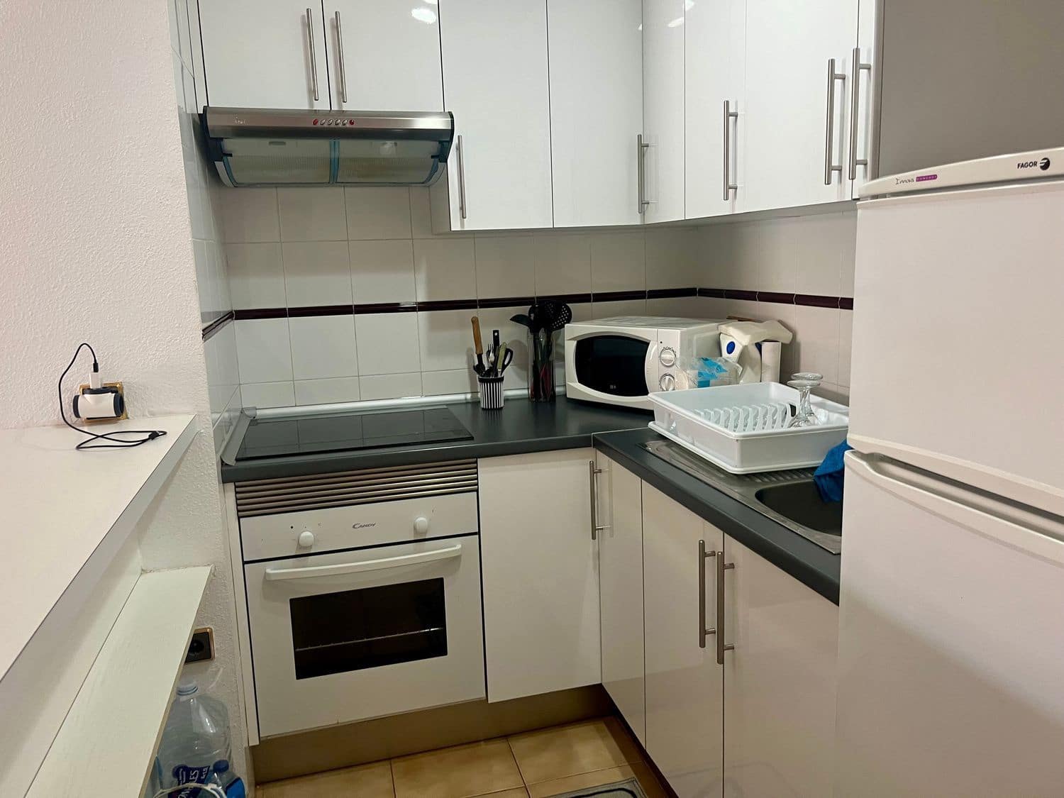 2 bedroom Apartment for sale in Los Cristianos - € 430,000 (Ref: 8463414)