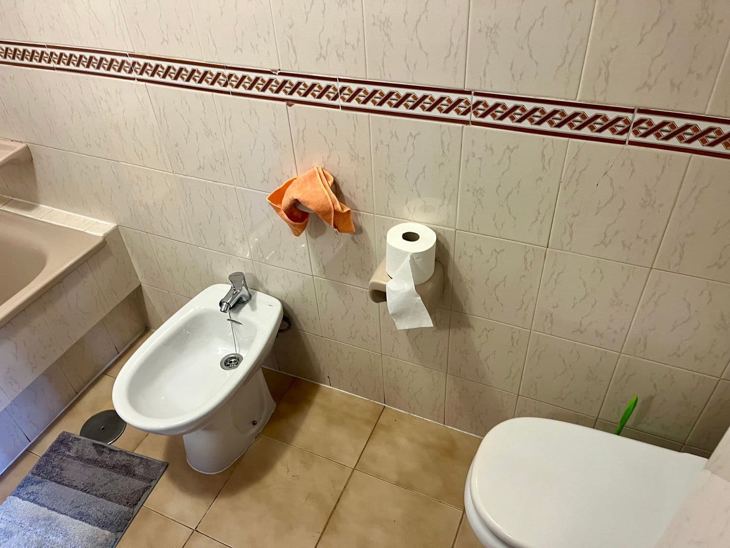 2 bedroom Apartment for sale in Los Cristianos - € 430,000 (Ref: 8463414)