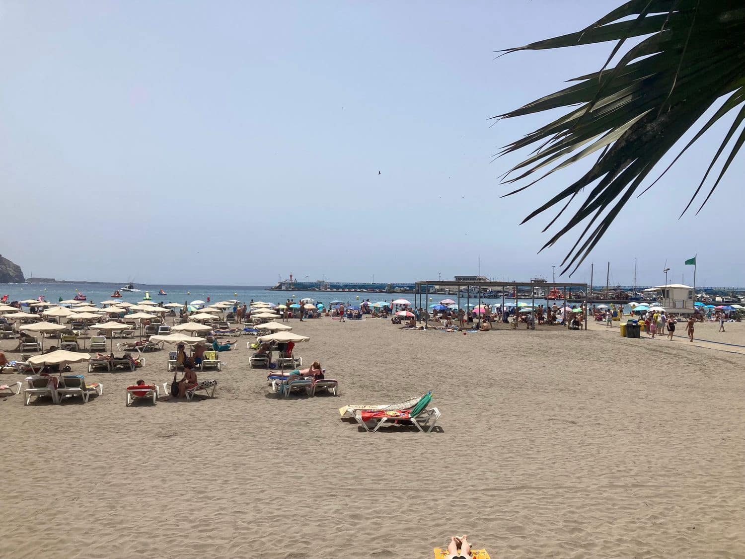 2 bedroom Apartment for sale in Los Cristianos - € 430,000 (Ref: 8463414)