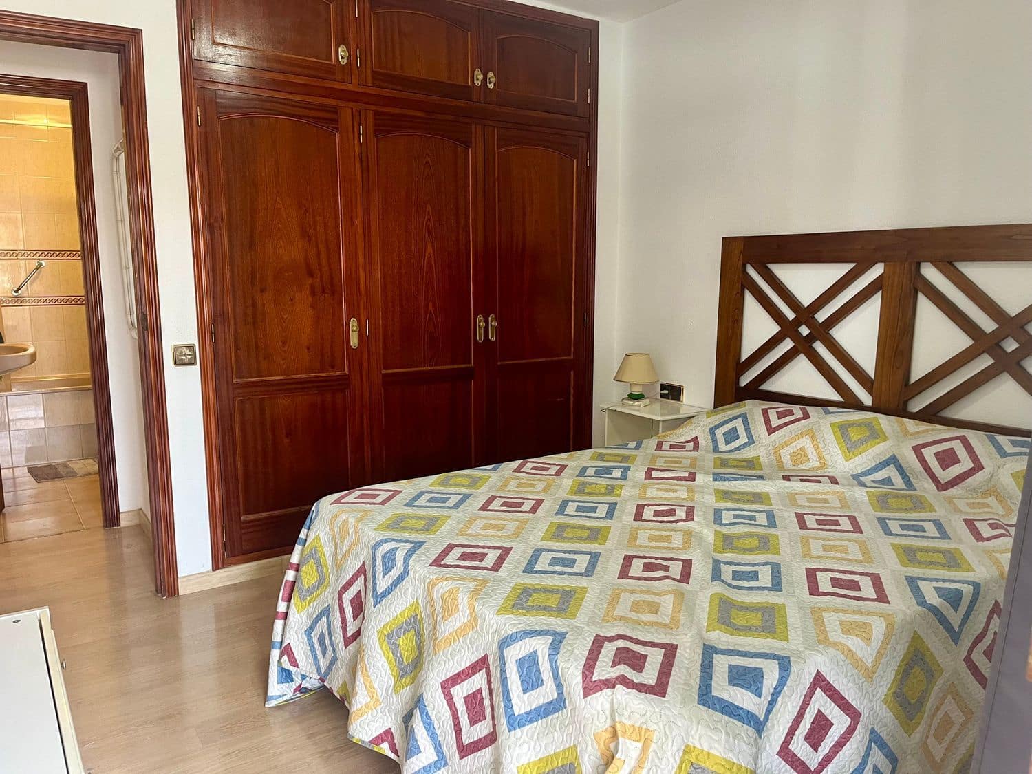 2 bedroom Apartment for sale in Los Cristianos - € 430,000 (Ref: 8463414)