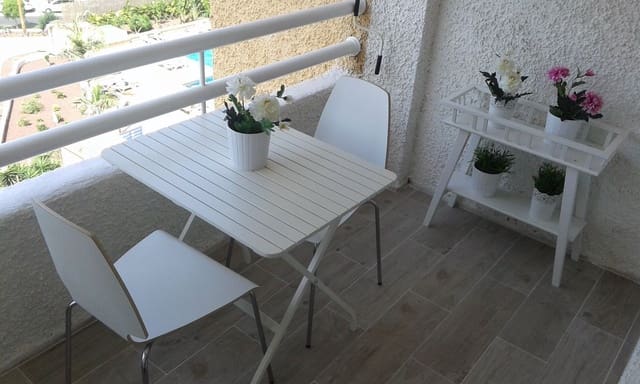 Lejlighed til salg i Playa de las Américas, Adeje med swimmingpool garage - € 260.000 (Ref: 8499721)