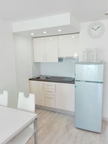 Lejlighed til salg i Playa de las Américas, Adeje med swimmingpool garage - € 260.000 (Ref: 8499721)