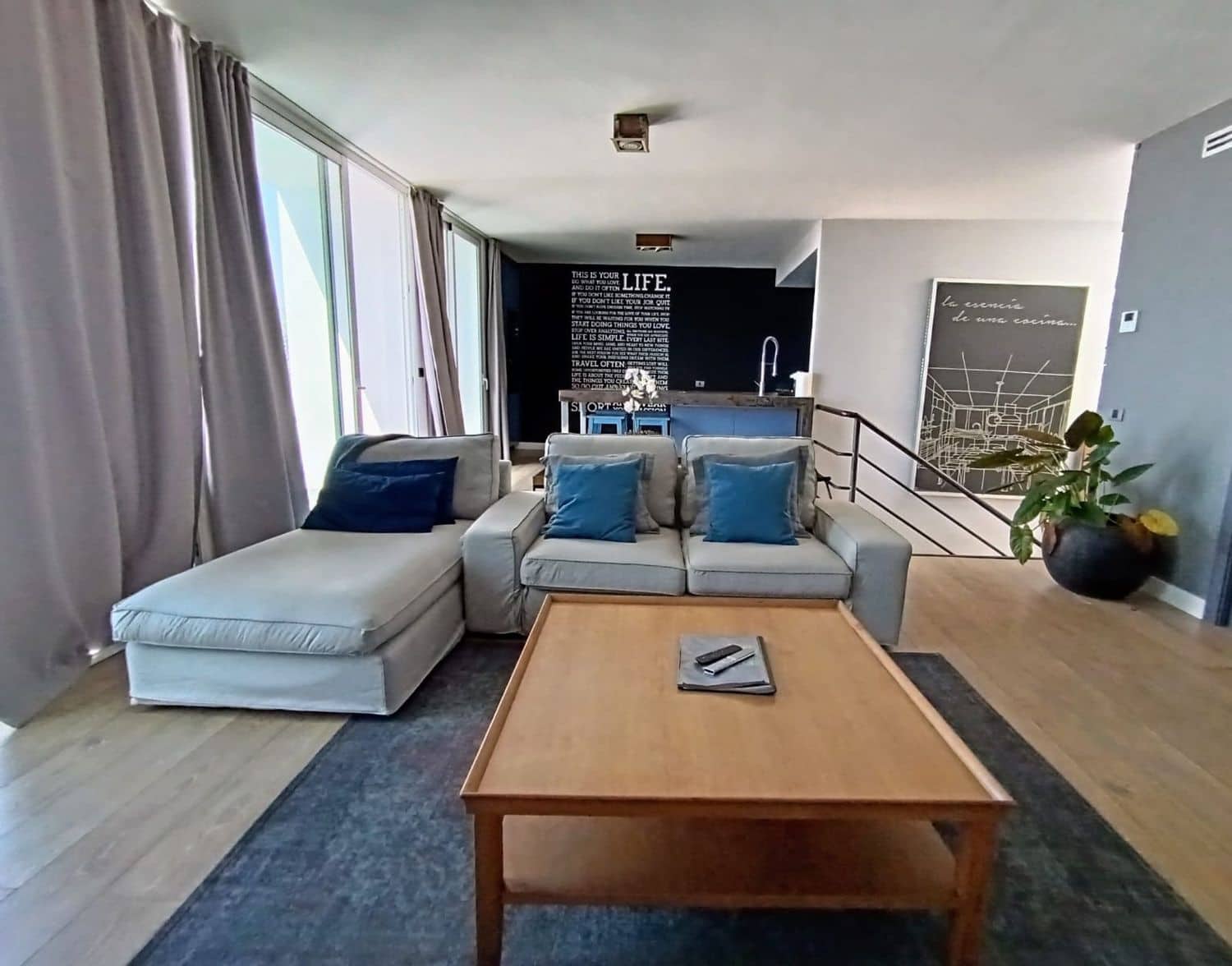 3 soverom Hus til salgs i Costa Adeje med svømmebasseng garasje - € 1 140 000 (Ref: 8531485)