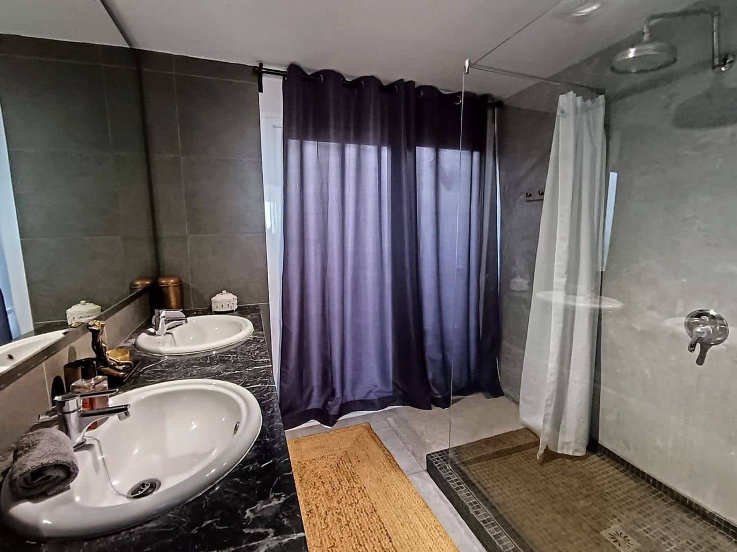 3 soverom Hus til salgs i Costa Adeje med svømmebasseng garasje - € 1 140 000 (Ref: 8531485)