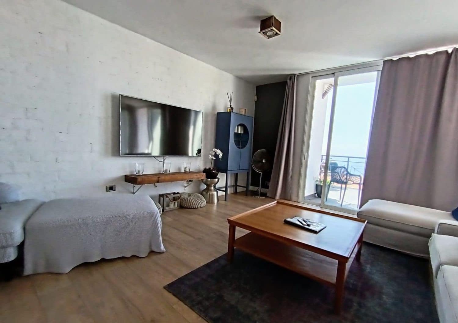 3 soverom Hus til salgs i Costa Adeje med svømmebasseng garasje - € 1 140 000 (Ref: 8531485)