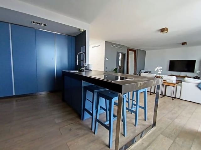 3 soverom Hus til salgs i San Eugenio Alto, Adeje med svømmebasseng garasje - € 1 140 000 (Ref: 8531485)