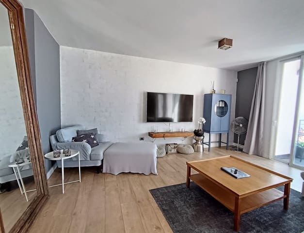 3 soverom Hus til salgs i San Eugenio Alto, Adeje med svømmebasseng garasje - € 1 140 000 (Ref: 8531485)