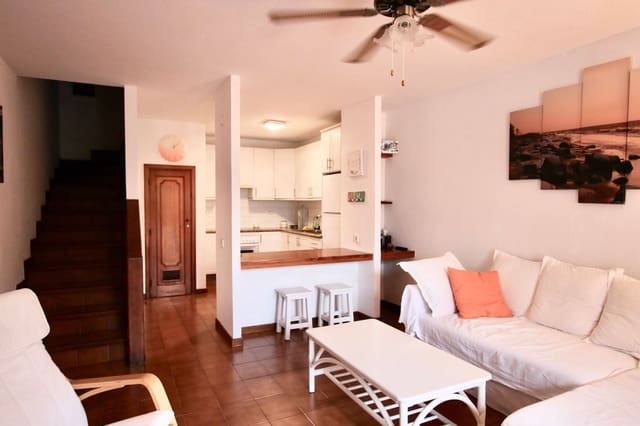 1 sypialnia Dom do wynajęcia w Puerto Santiago, Santiago del Teide z basenem garażem - 1 300 € (Ref: 8548966)