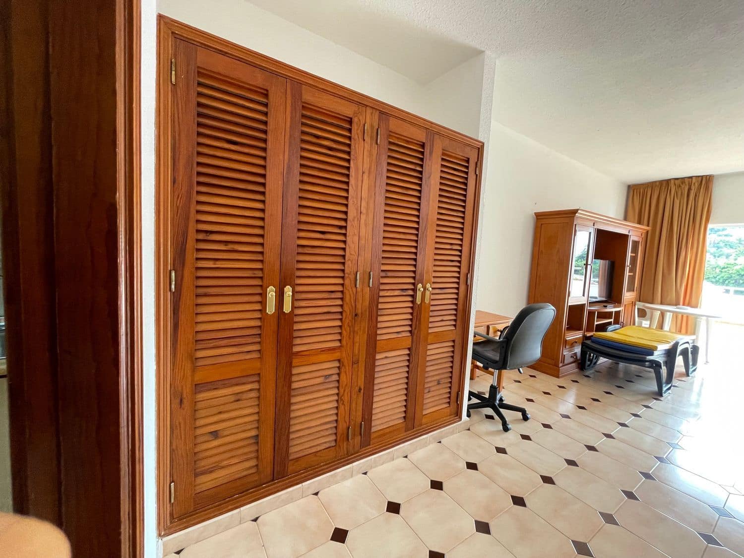 Lejlighed til salg i Costa Adeje med swimmingpool - € 219.000 (Ref: 8590236)