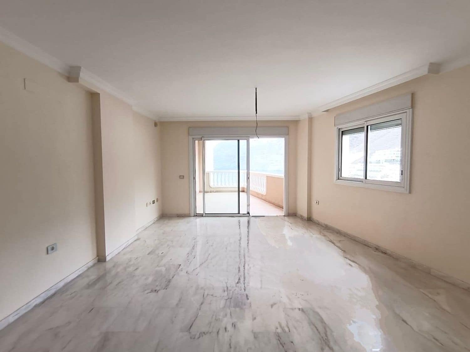 2 soveværelse Lejlighed til salg i Puerto Santiago med swimmingpool garage - € 655.463 (Ref: 8601113)