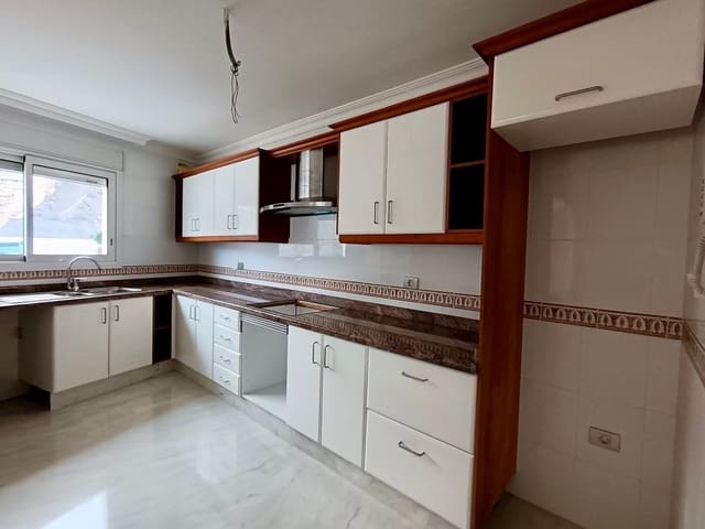 2 soveværelse Lejlighed til salg i Puerto Santiago, Santiago del Teide med swimmingpool garage - € 655.463 (Ref: 8601113)