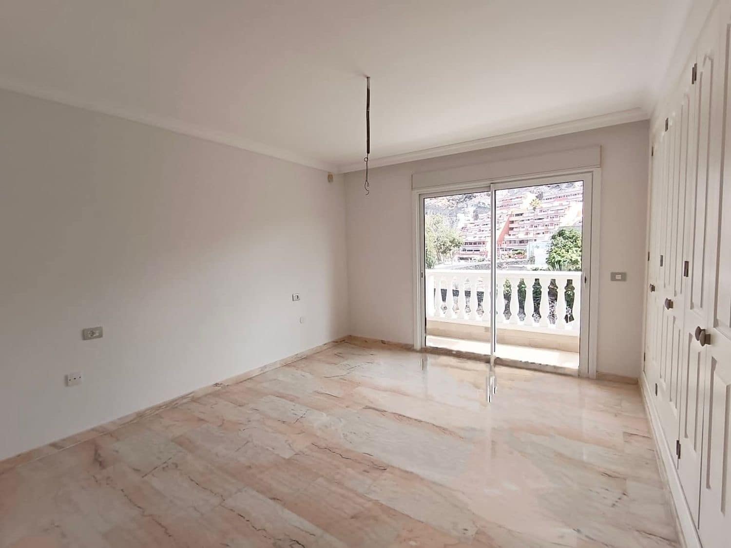 2 soveværelse Lejlighed til salg i Puerto Santiago med swimmingpool garage - € 597.083 (Ref: 8604481)