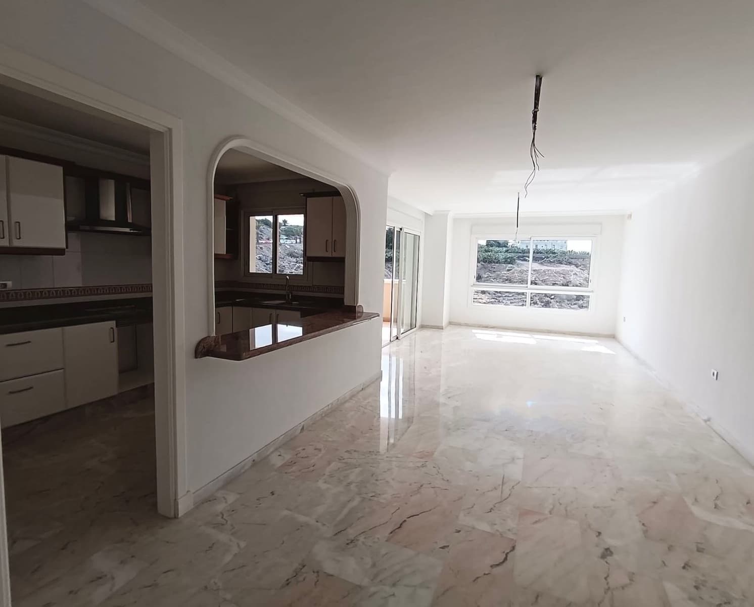 2 soveværelse Lejlighed til salg i Puerto Santiago med swimmingpool garage - € 597.083 (Ref: 8604481)