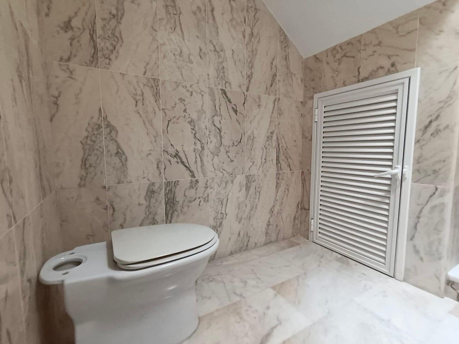 2 soveværelse Lejlighed til salg i Puerto Santiago med swimmingpool garage - € 597.083 (Ref: 8604481)