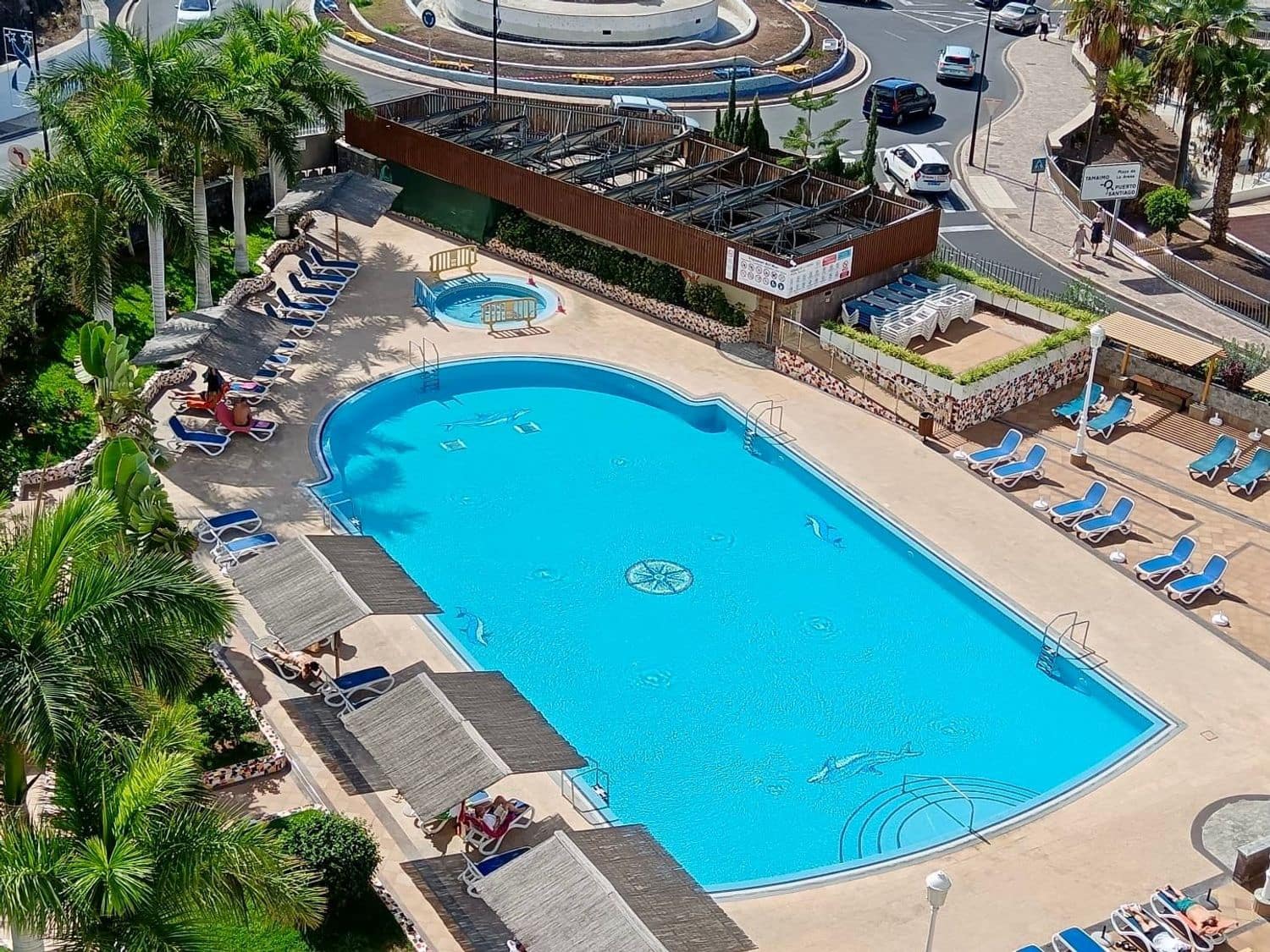 2 soveværelse Lejlighed til salg i Puerto Santiago med swimmingpool garage - € 597.083 (Ref: 8604481)