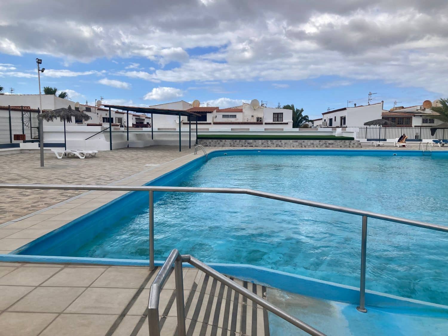 3 soveværelse Byhus til salg i Arona med swimmingpool - € 299.000 (Ref: 8689032)