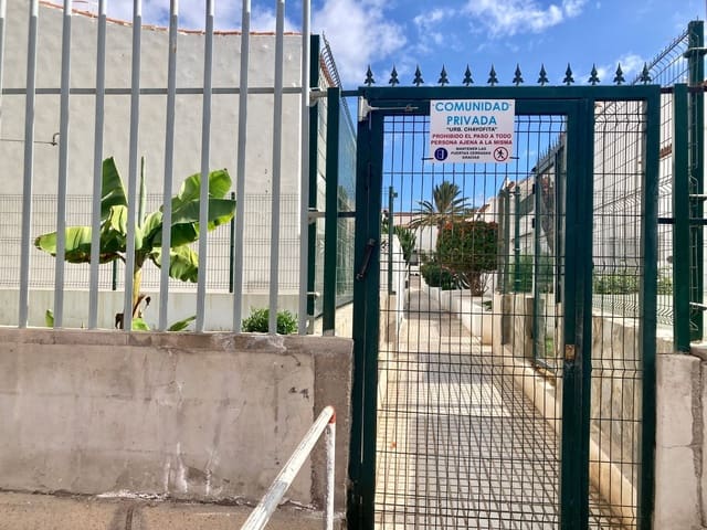 3 sovrum Hus till salu i Costa del Silencio, Arona med pool - 299 000 € (Ref: 8689032)