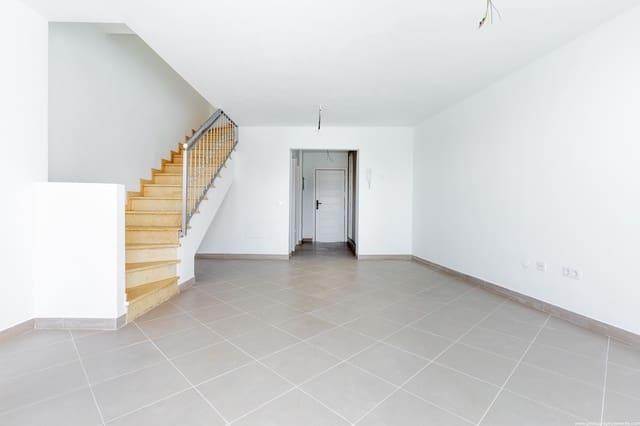 3 bedroom Townhouse for sale in Tijoco, Adeje with garage - € 320,000 (Ref: 8717045)