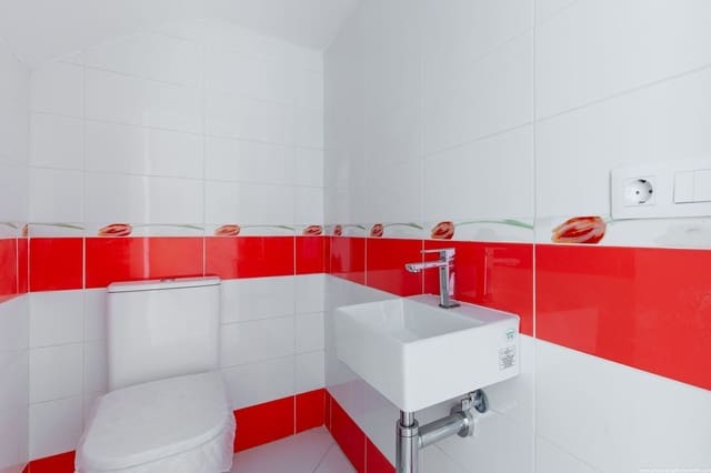 3 bedroom Townhouse for sale in Tijoco, Adeje with garage - € 320,000 (Ref: 8717045)