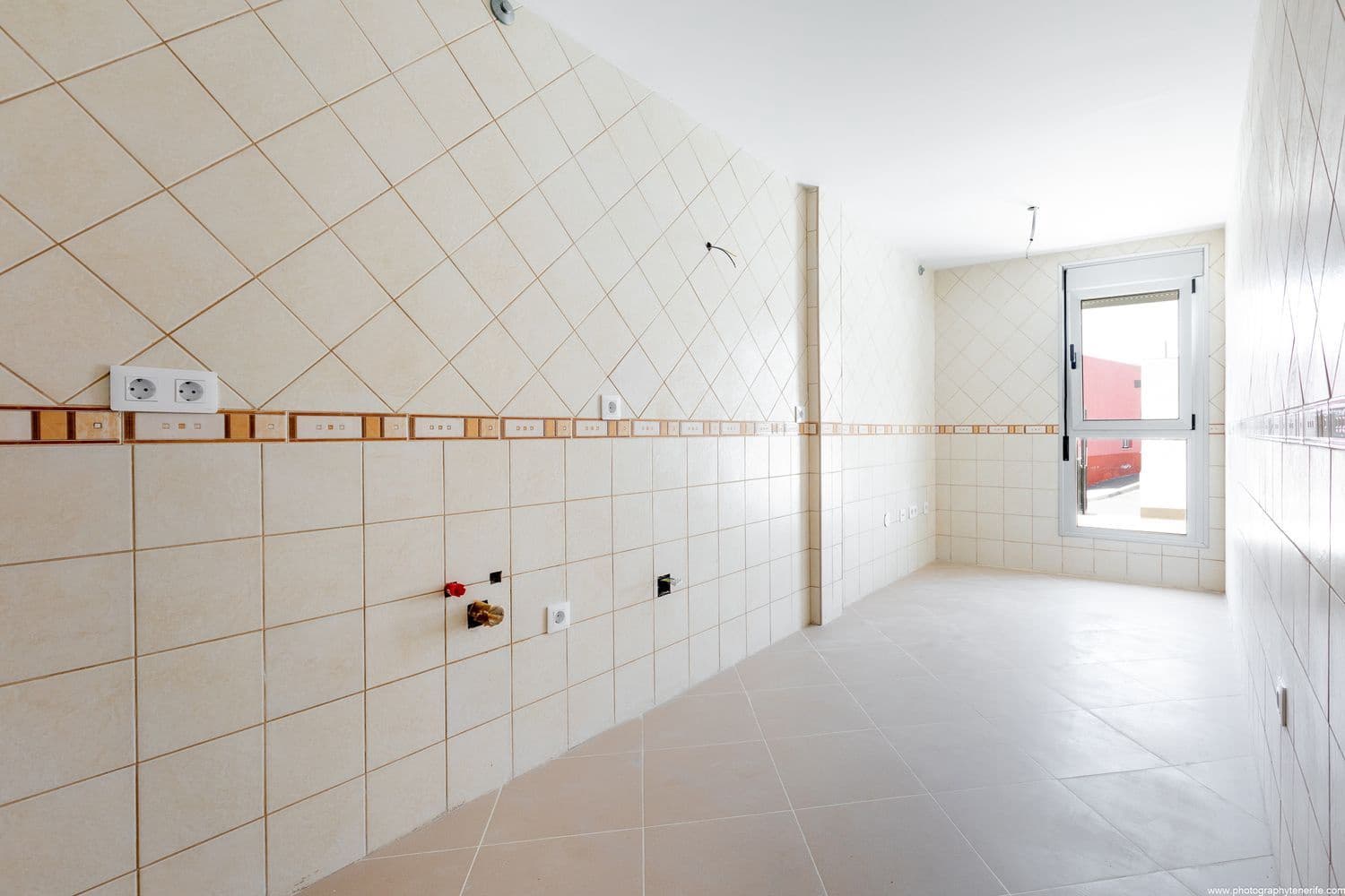 3 soveværelse Byhus til salg i Adeje med garage - € 320.000 (Ref: 8717045)