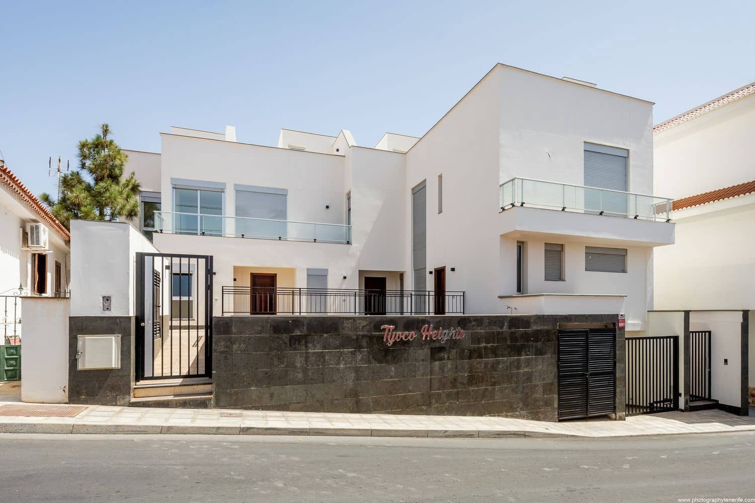 3 soveværelse Byhus til salg i Adeje med garage - € 320.000 (Ref: 8717045)