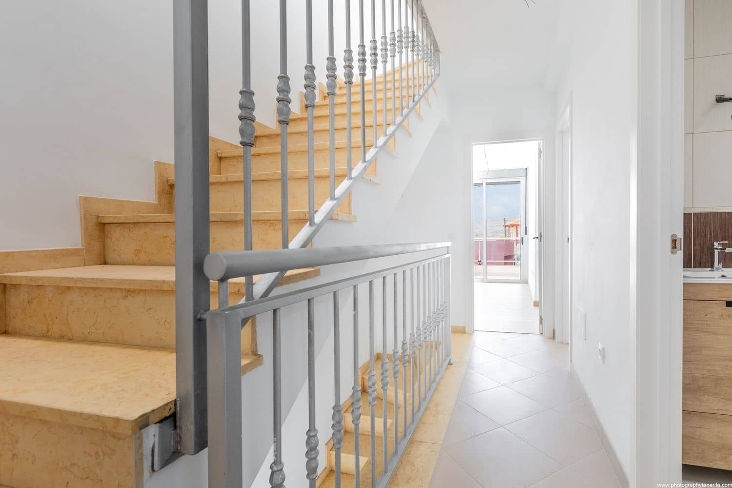 3 soveværelse Byhus til salg i Adeje med garage - € 320.000 (Ref: 8717045)