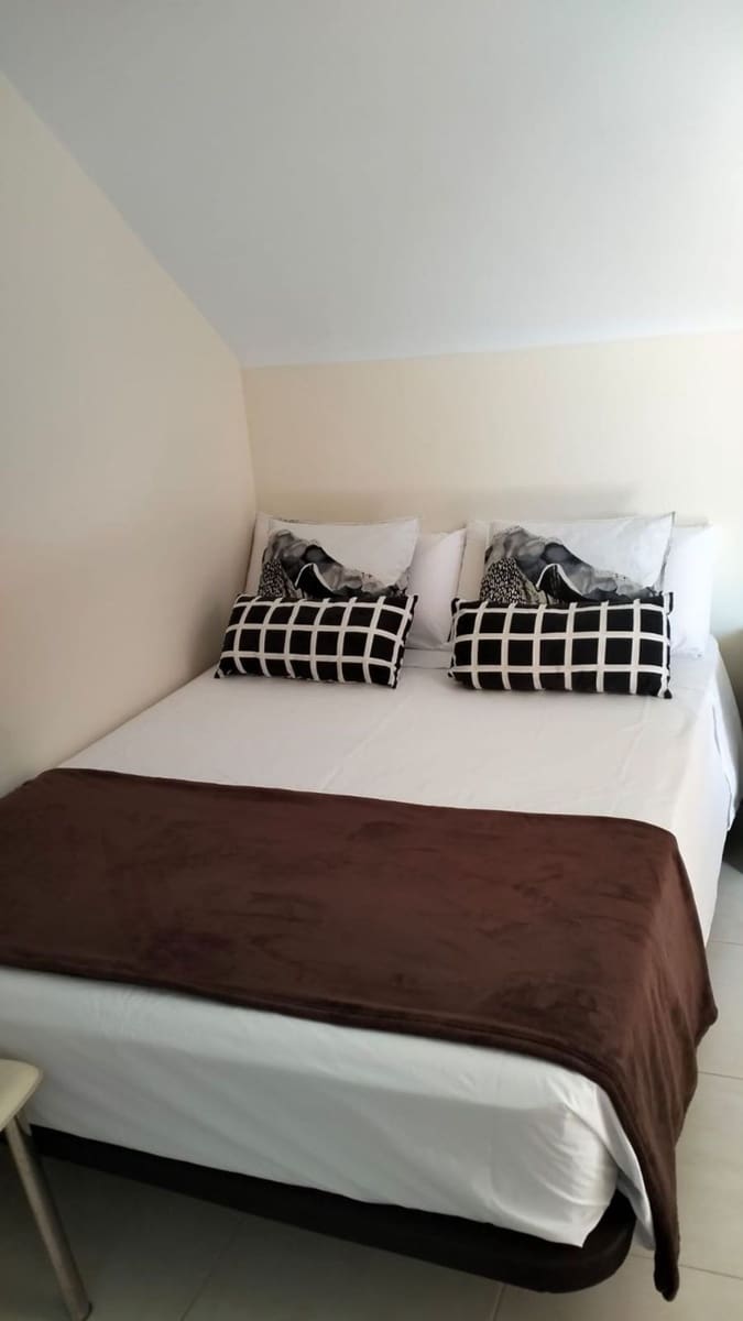 3 soveværelse Byhus til salg i Puerto Santiago med swimmingpool garage - € 595.000 (Ref: 8740884)