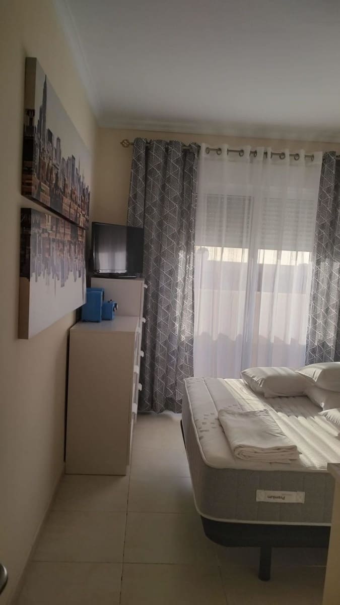 3 soveværelse Byhus til salg i Puerto Santiago med swimmingpool garage - € 595.000 (Ref: 8740884)