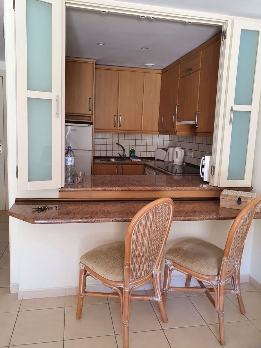 1 camera da letto Appartamento da affittare in Puerto Santiago con piscina garage - 1.000 € (Rif: 8772896)