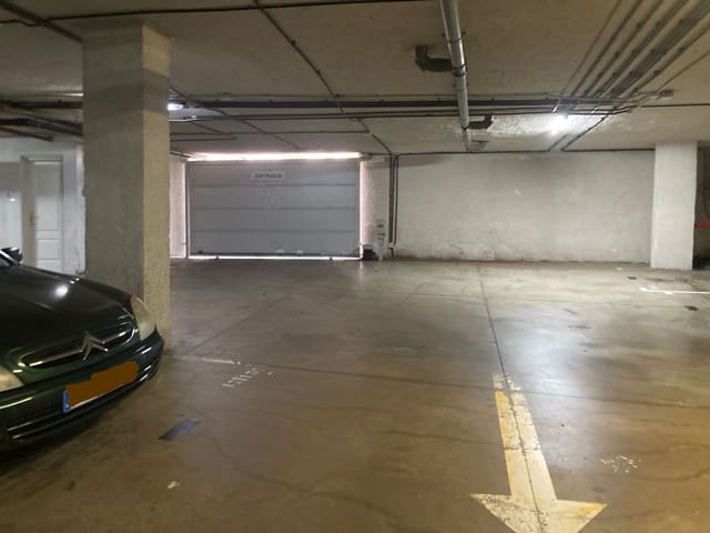 Garage til salg i Callao Salvaje, Adeje - € 15.000 (Ref: 8797337)