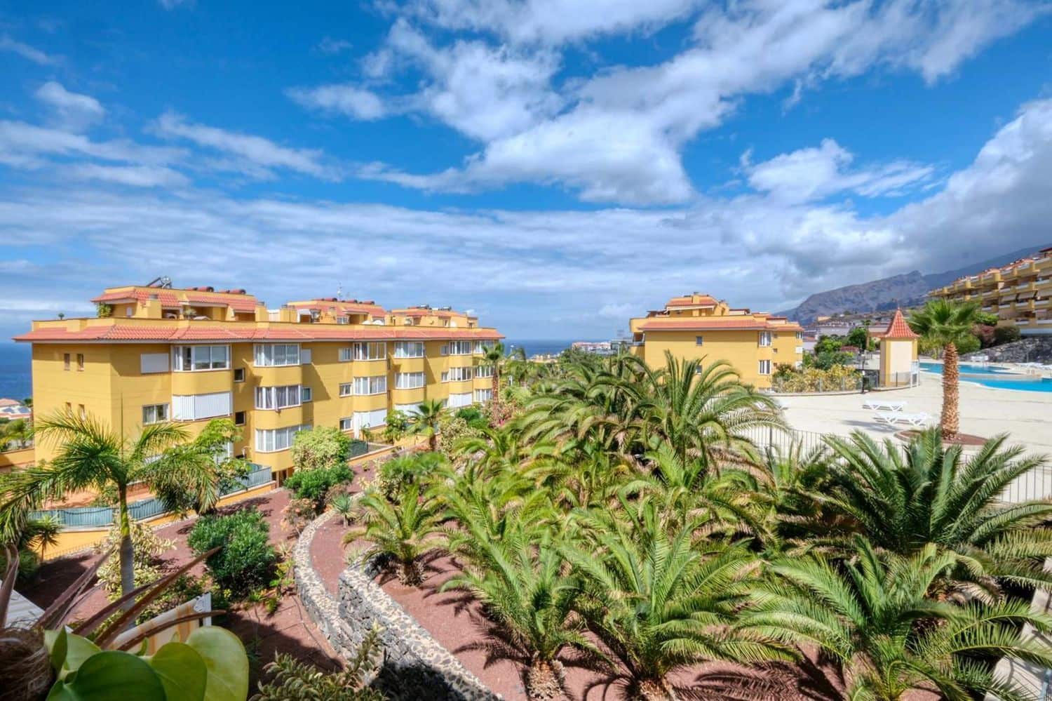 3 soveværelse Lejlighed til salg i Puerto Santiago med swimmingpool garage - € 415.000 (Ref: 9030939)