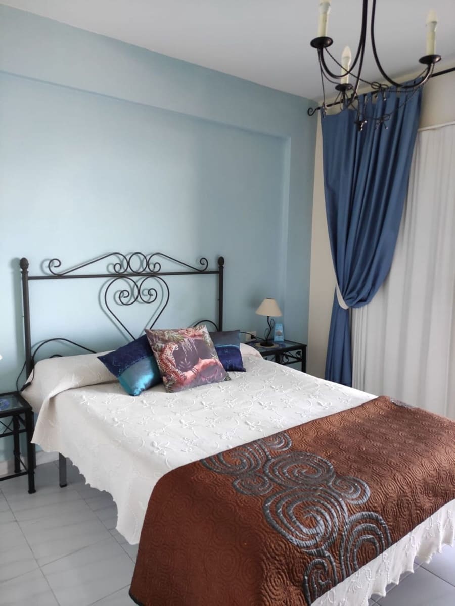 2 bedroom Apartment for sale in Alcala with pool garage - € 335,000 (Ref: 9050736)