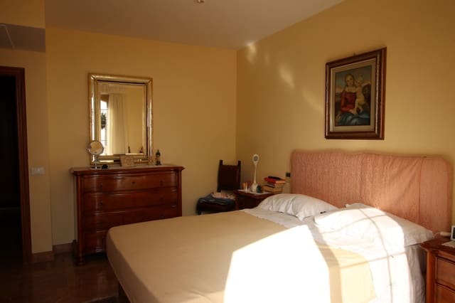 4 soveværelse Finca/Landehus til salg i Los Gigantes, Santiago del Teide med garage - € 1.400.000 (Ref: 9060771)