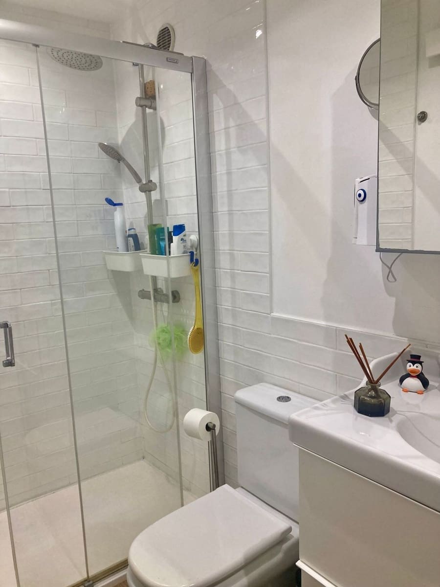 2 soverom Leilighet til salgs i Adeje med svømmebasseng garasje - € 380 000 (Ref: 9142527)