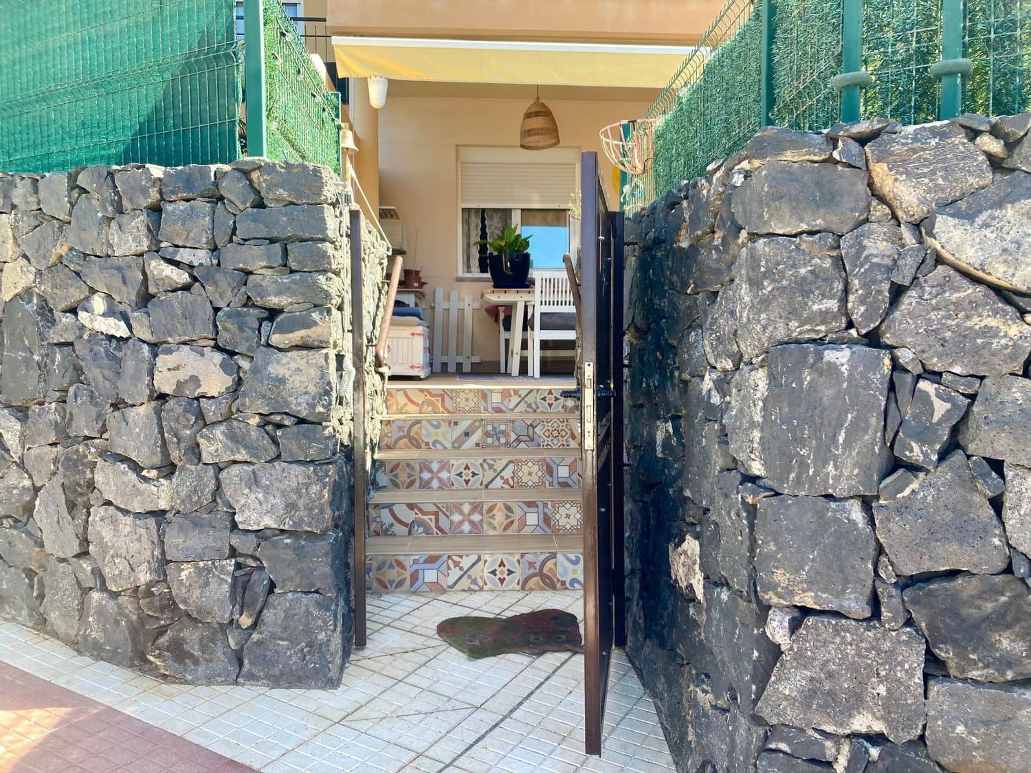 2 soverom Leilighet til salgs i Adeje med svømmebasseng garasje - € 380 000 (Ref: 9142527)