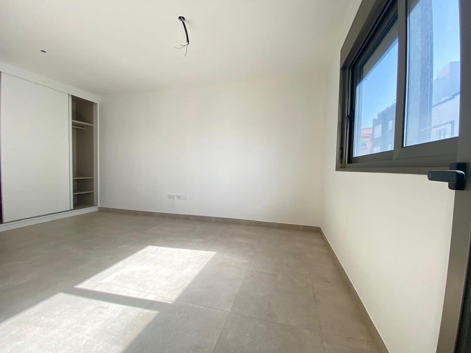 3 soveværelse Lejlighed til salg i Santa Cruz de Tenerife med swimmingpool garage - € 626.772 (Ref: 9167214)