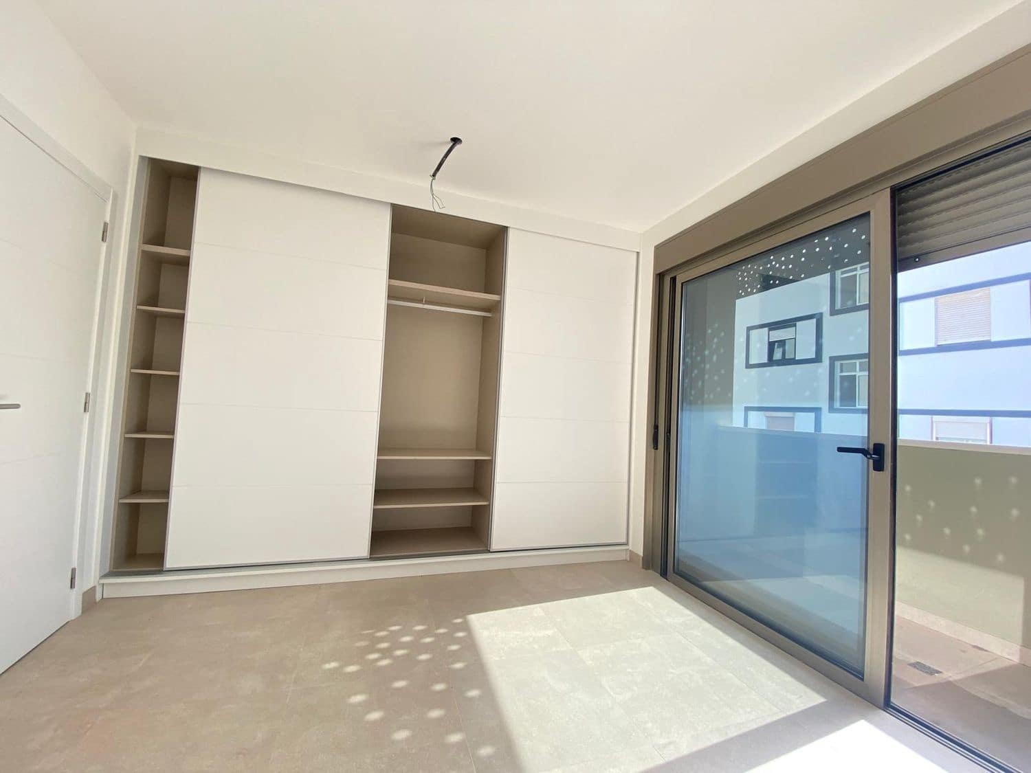 3 soveværelse Lejlighed til salg i Santa Cruz de Tenerife med swimmingpool garage - € 626.772 (Ref: 9167214)