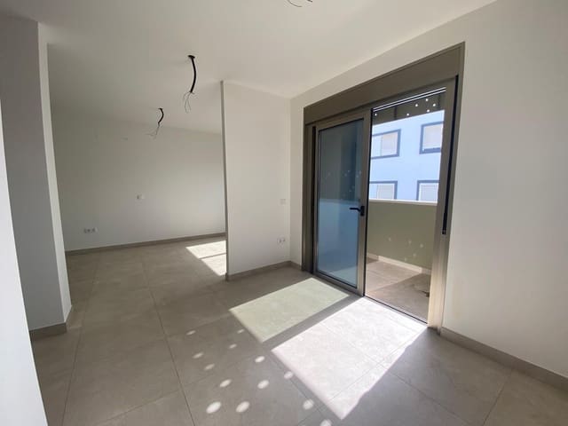 3 soveværelse Lejlighed til salg i Uruguay, Santa Cruz de Tenerife med swimmingpool garage - € 626.772 (Ref: 9167214)