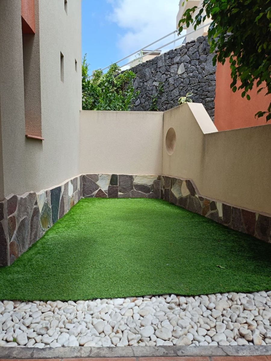 3 soveværelse Byhus til salg i Puerto Santiago med swimmingpool garage - € 570.000 (Ref: 9169331)