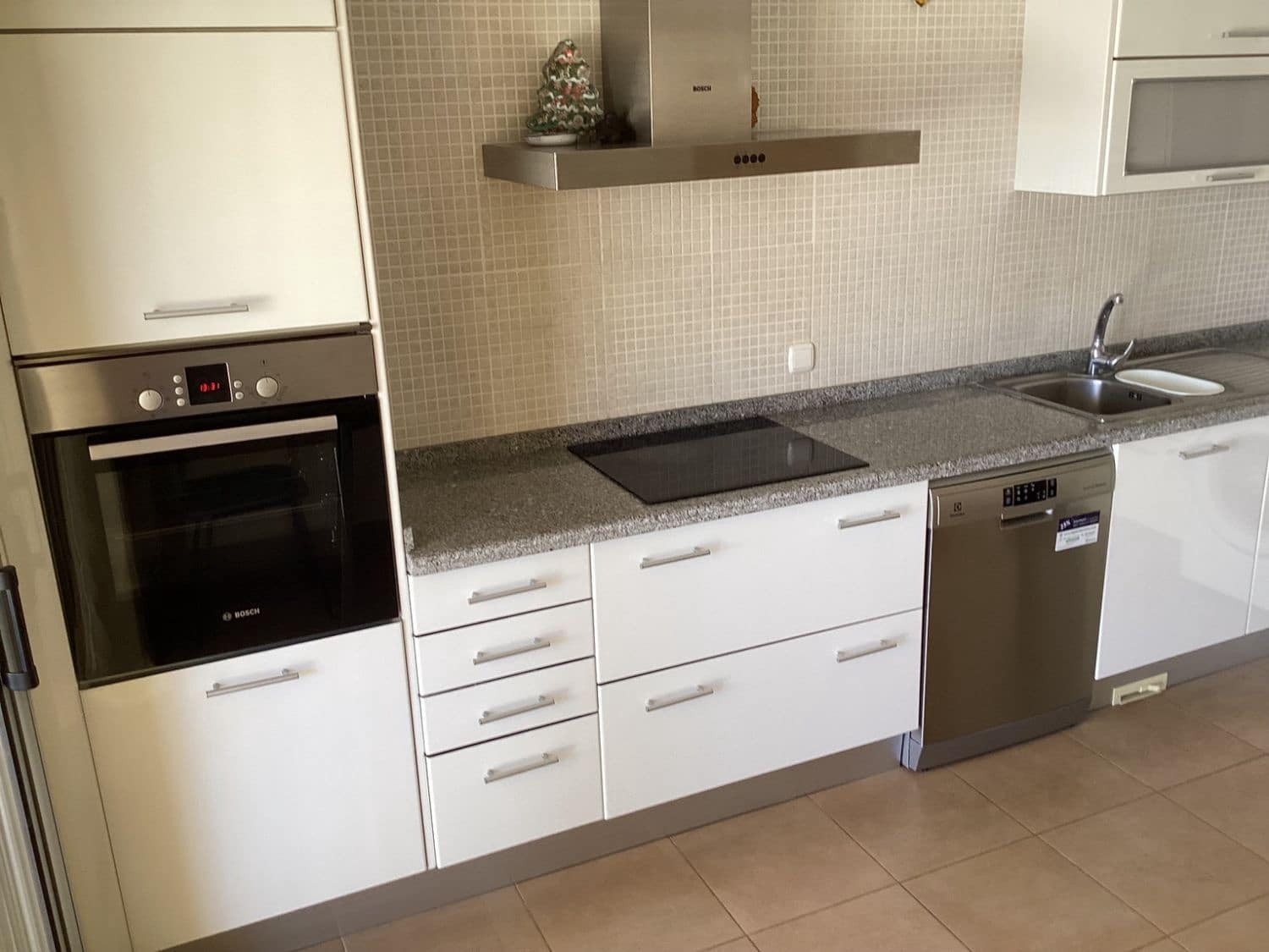 3 soveværelse Byhus til salg i Puerto Santiago med swimmingpool garage - € 570.000 (Ref: 9169331)