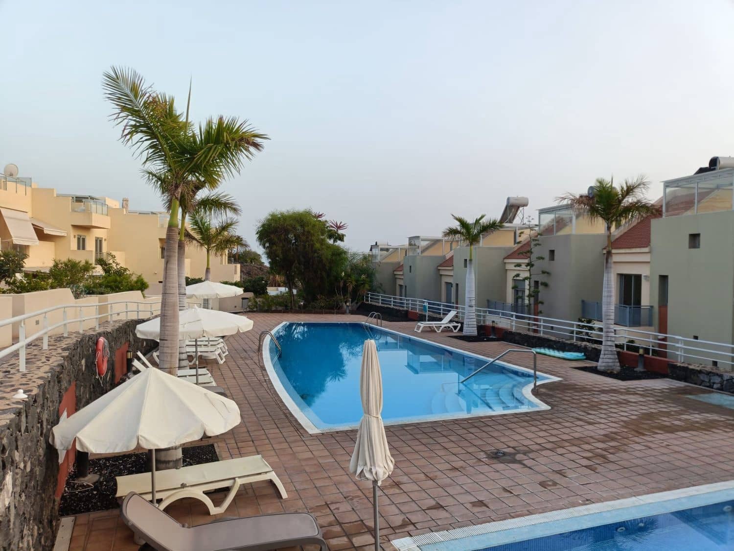 3 soveværelse Byhus til salg i Puerto Santiago med swimmingpool garage - € 570.000 (Ref: 9169331)
