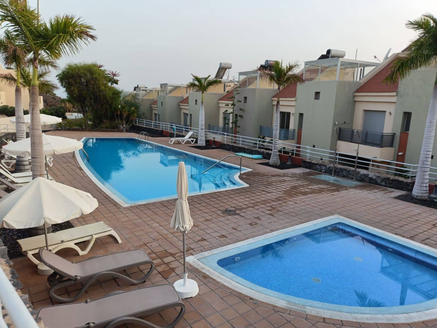 3 soveværelse Byhus til salg i Puerto Santiago med swimmingpool garage - € 570.000 (Ref: 9169331)