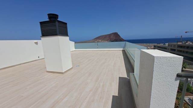 2 bedroom Apartment for sale in Los Abrigos, Granadilla de Abona with pool garage - € 550,000 (Ref: 9169332)